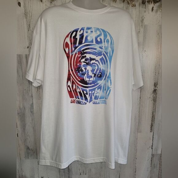 NWOT Grizzly Crew Neck Tee - Picture 3 of 8